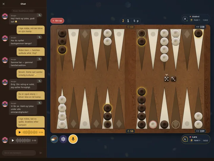 In-game chat with the opponent (iPad)