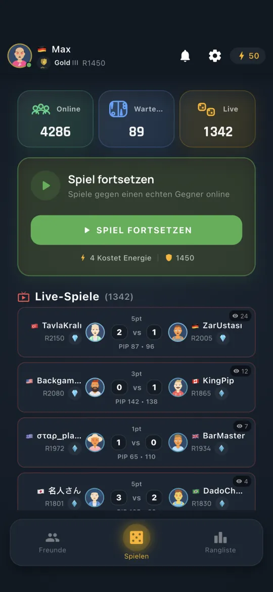 Home hub with online, queue and live match counts