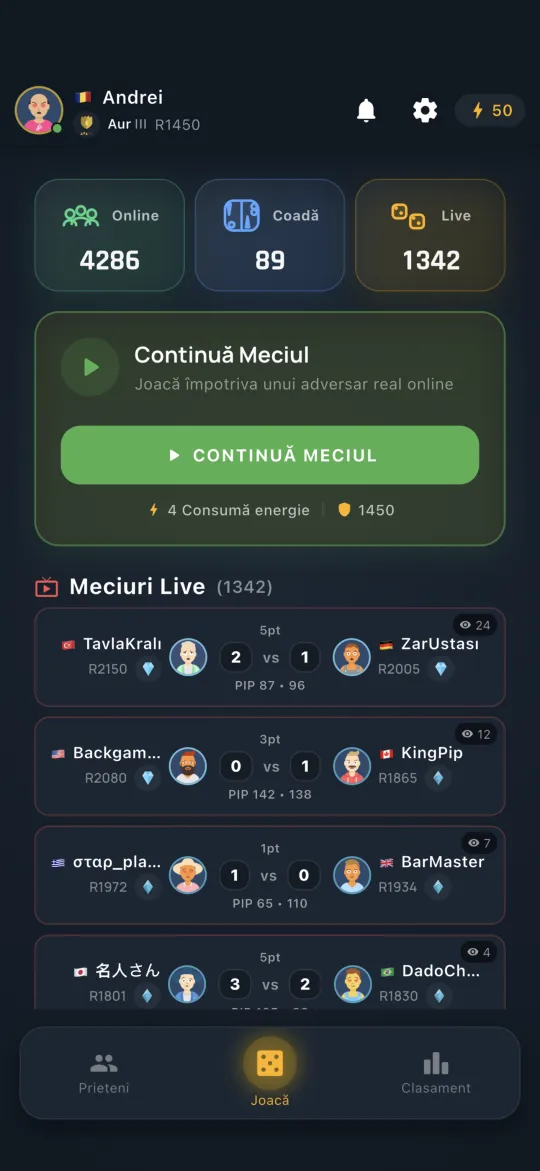 Home hub with online, queue and live match counts